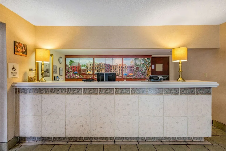 Quality Inn Savannah Historic District
