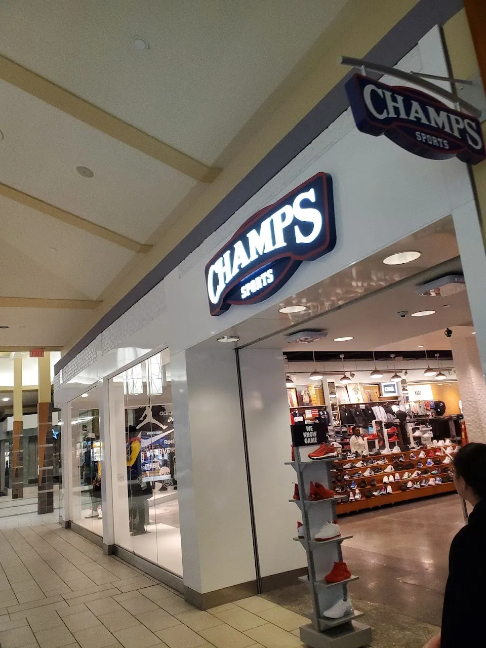 Champs Sports