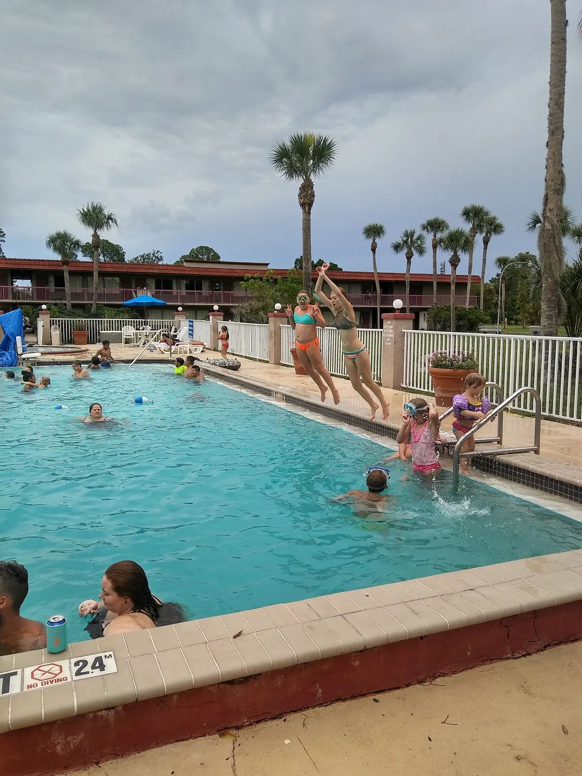 Motel 6 Spring Hill, FL - Weeki Wachee