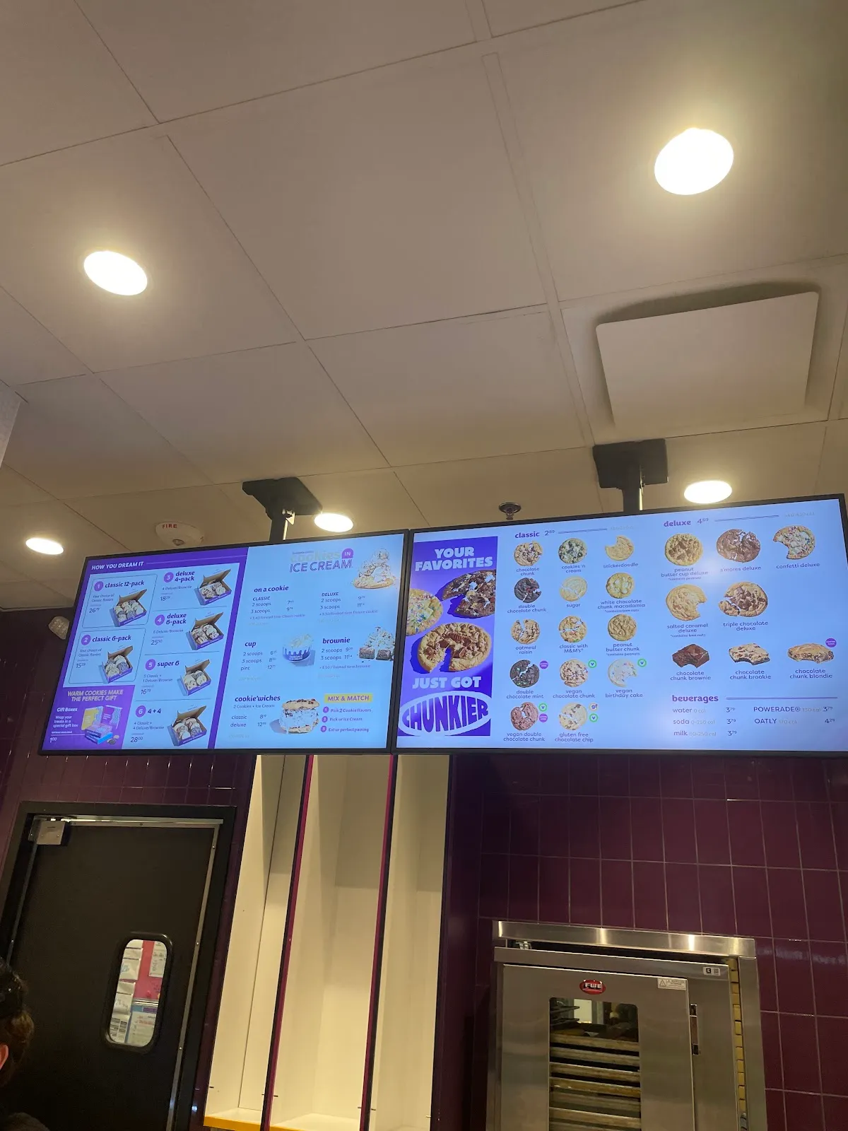 Insomnia Cookies