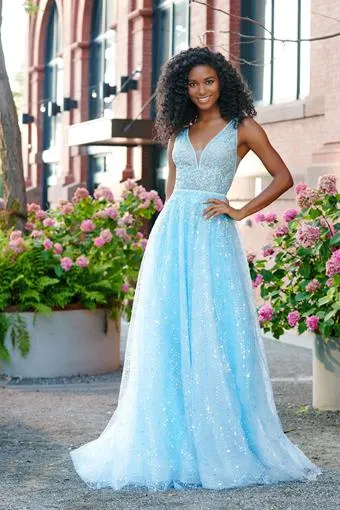 Dream's Prom & Formal