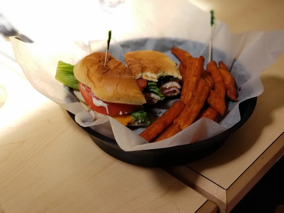 Baker's Sweets Bistro & Bakery- Lake City