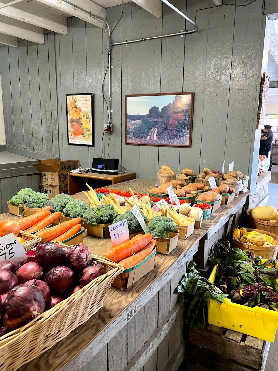 Roe's Orchard