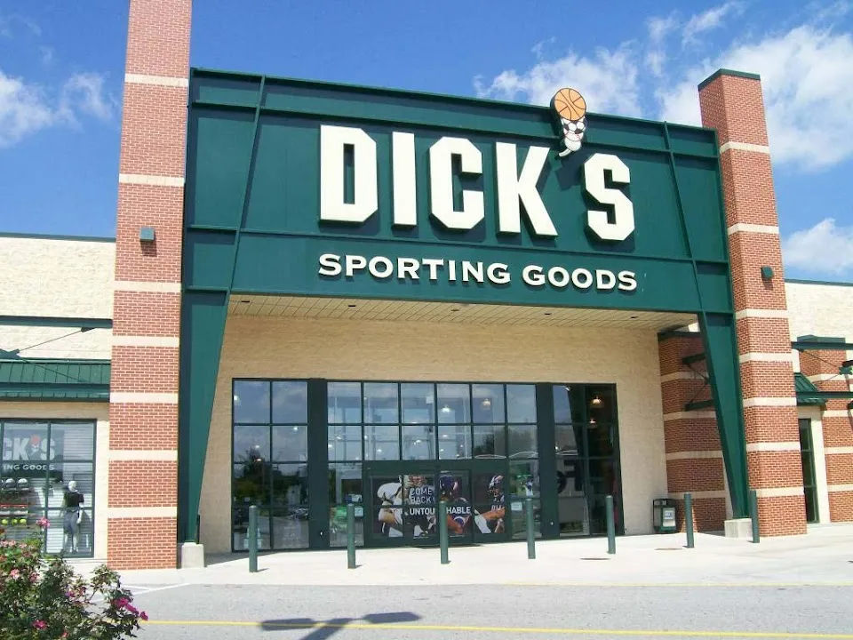 DICK'S Sporting Goods