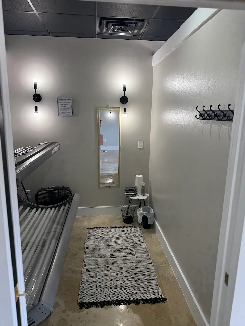Glow In Grace Tanning salon