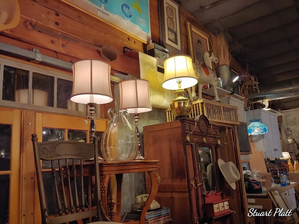 The Market Antiques & Interiors