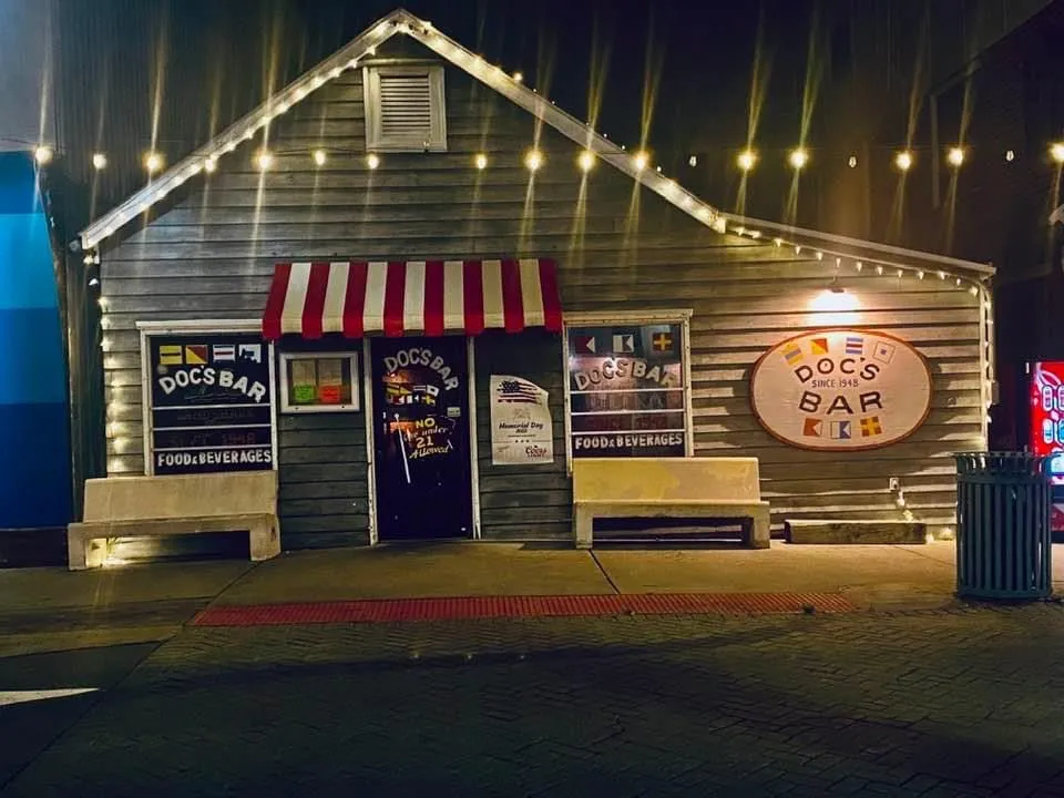 Doc's Bar
