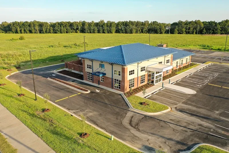 HopeHealth on Pine Needles Road