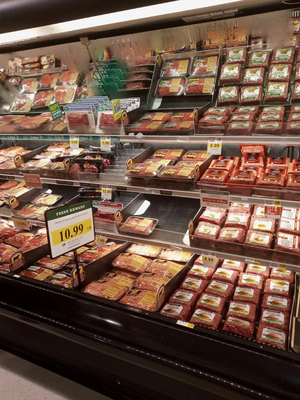 Lowes Foods of King