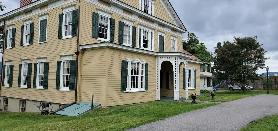 Crawford House