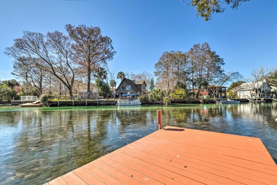 Weeki Wachee River Retreat