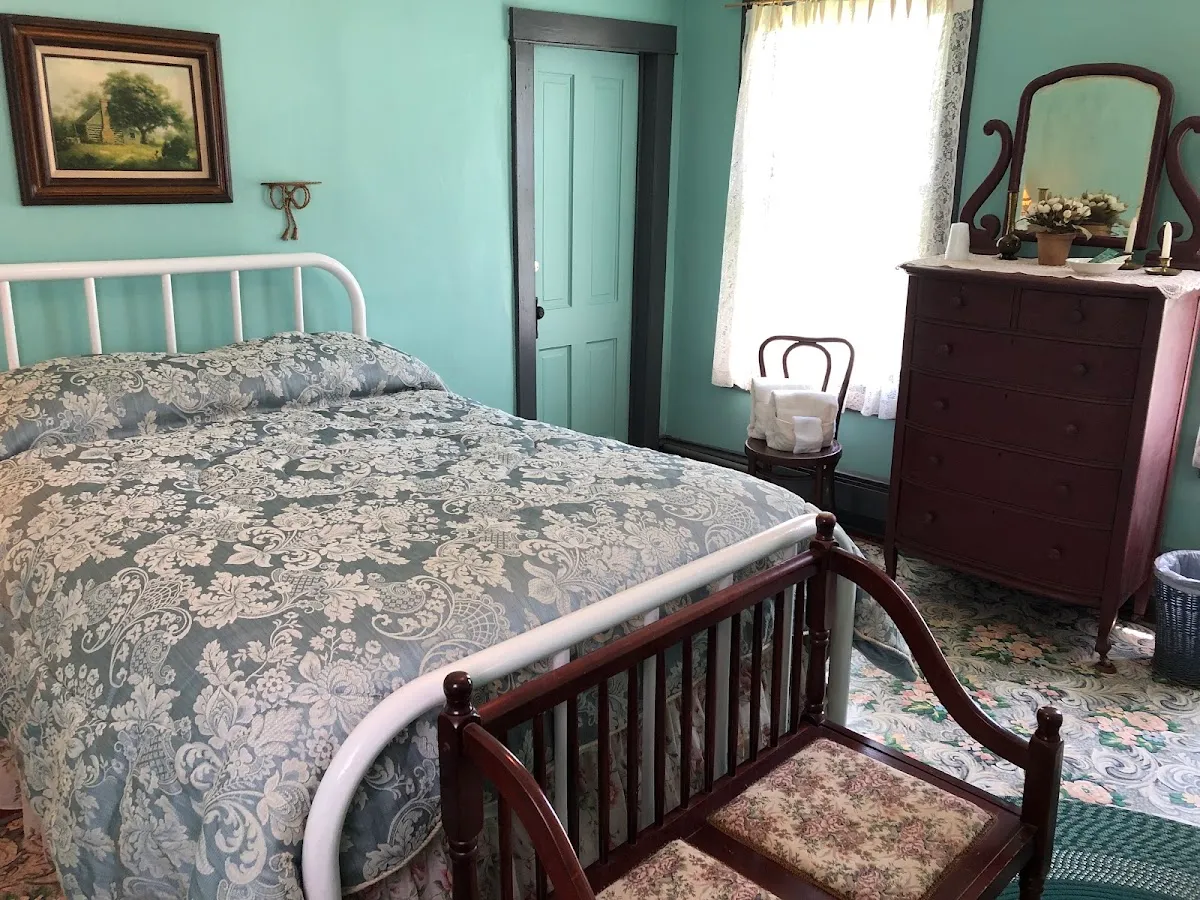 The Wellington House Bed & Breakfast