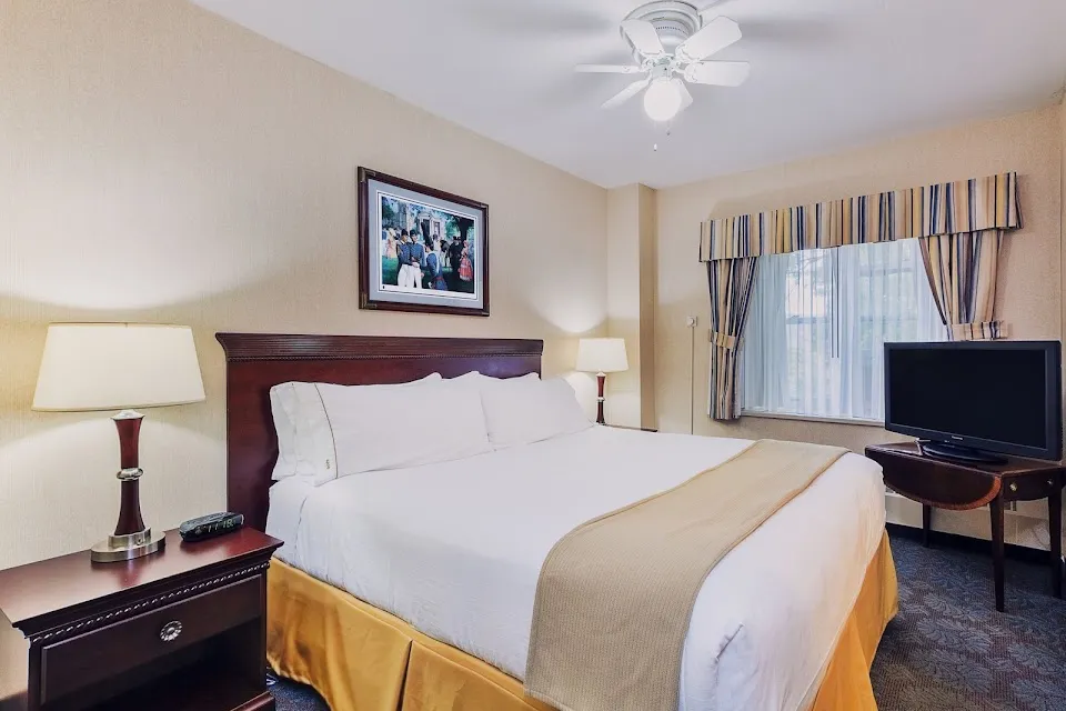IHG Army Hotels Five Star Inn