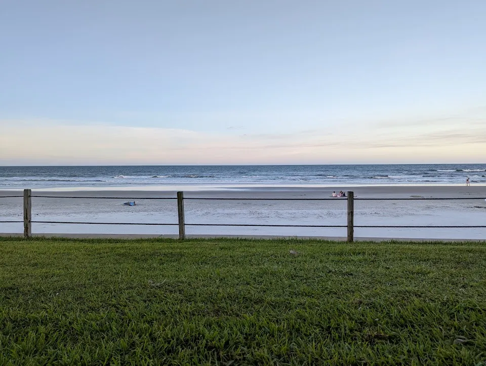 Colony Beach Club Vacation Rentals with Great Ocean Condos