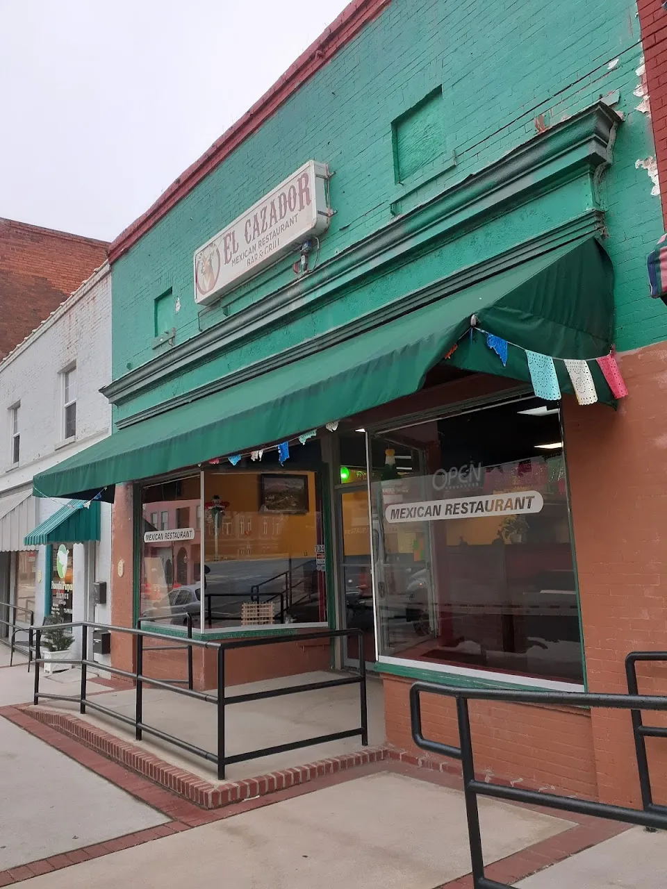 El Cazador Mexican Restaurant and Bar