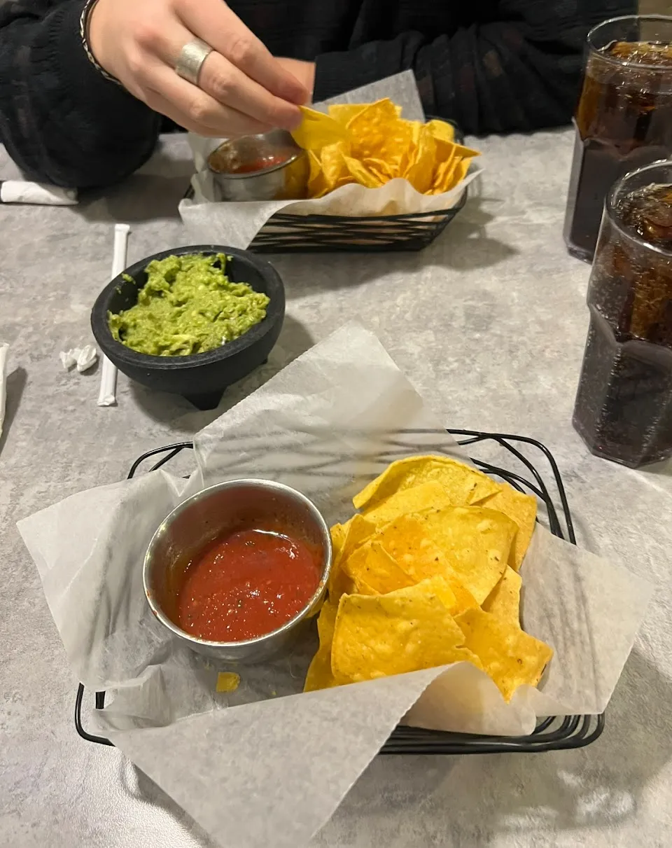 El Rodeo North Main St
