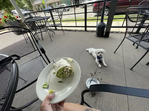 Rookie's Pizzeria, Restaurant & Bar