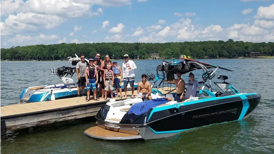 Young Harris Water Sports Lake Oconee (Boat & Jet Ski Rentals)