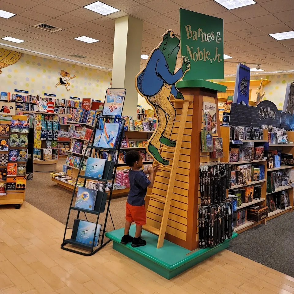 Barnes & Noble