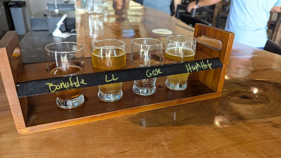 Bruzze Brewing