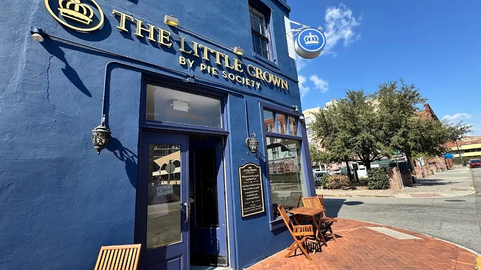 The Little Crown by Pie Society