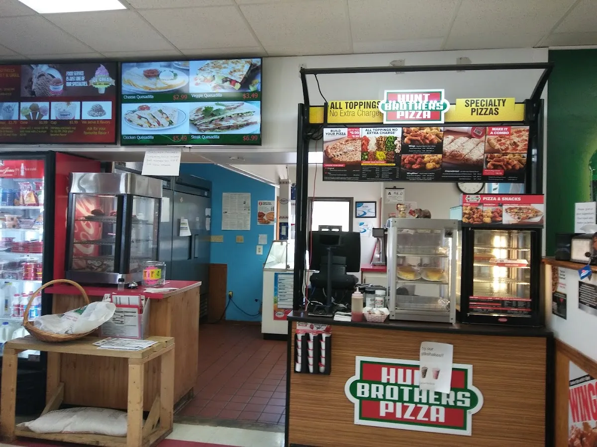 Foothills Market & Grill