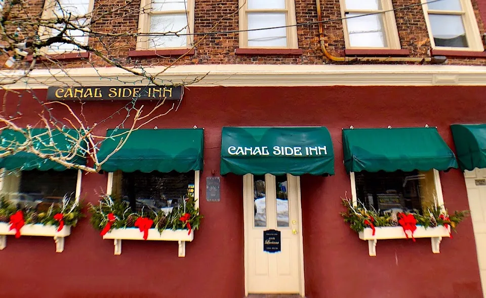 Canal Side Inn & Restaurant
