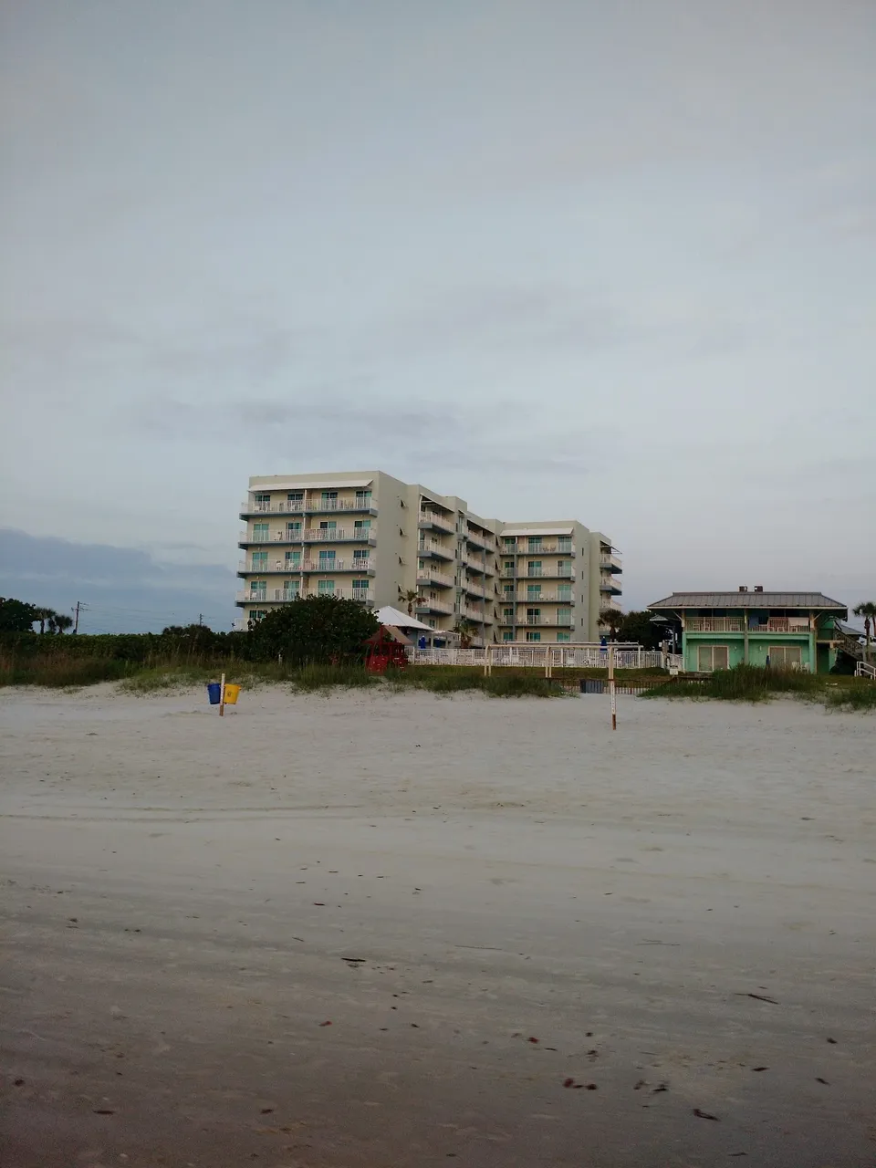 Coronado Del Mar Condominum