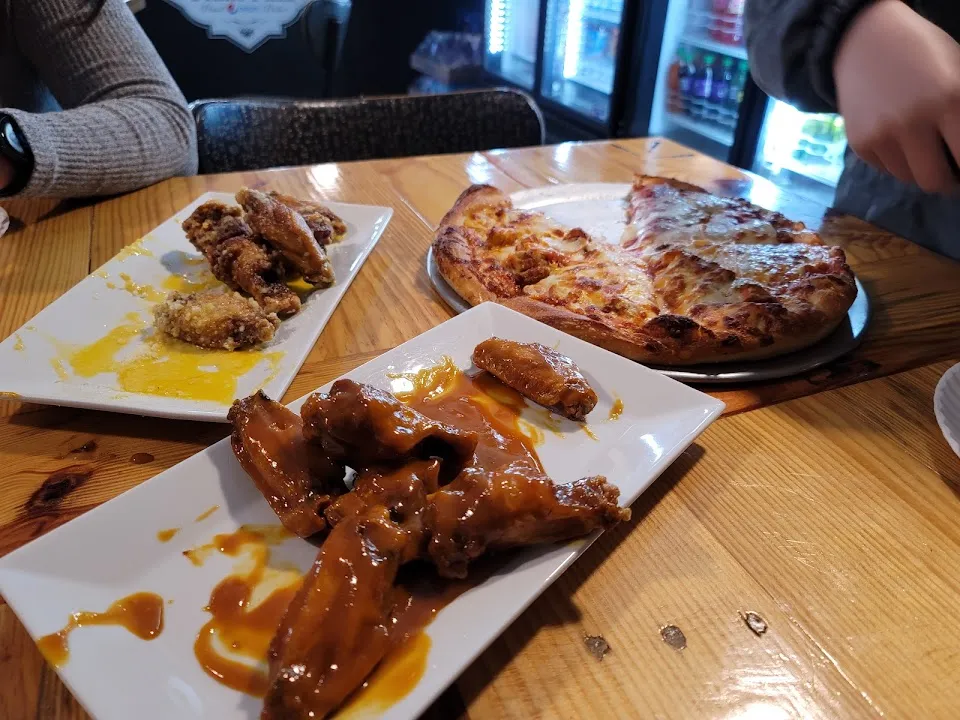 Cacciatore’s Italian Steakhouse and Primo Pizzeria