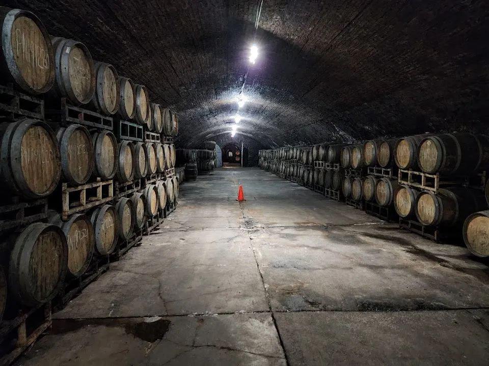 Brotherhood, America's Oldest Winery
