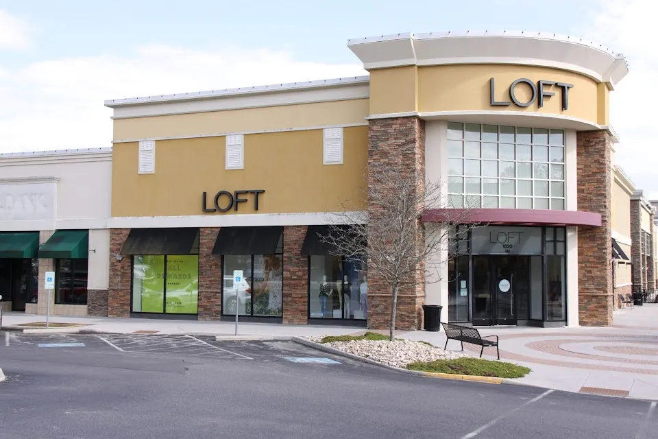 LOFT