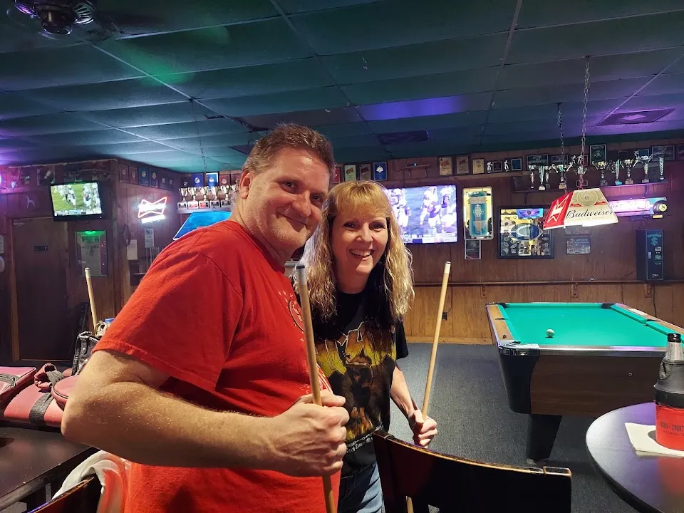 Nowhere Bar and Grill