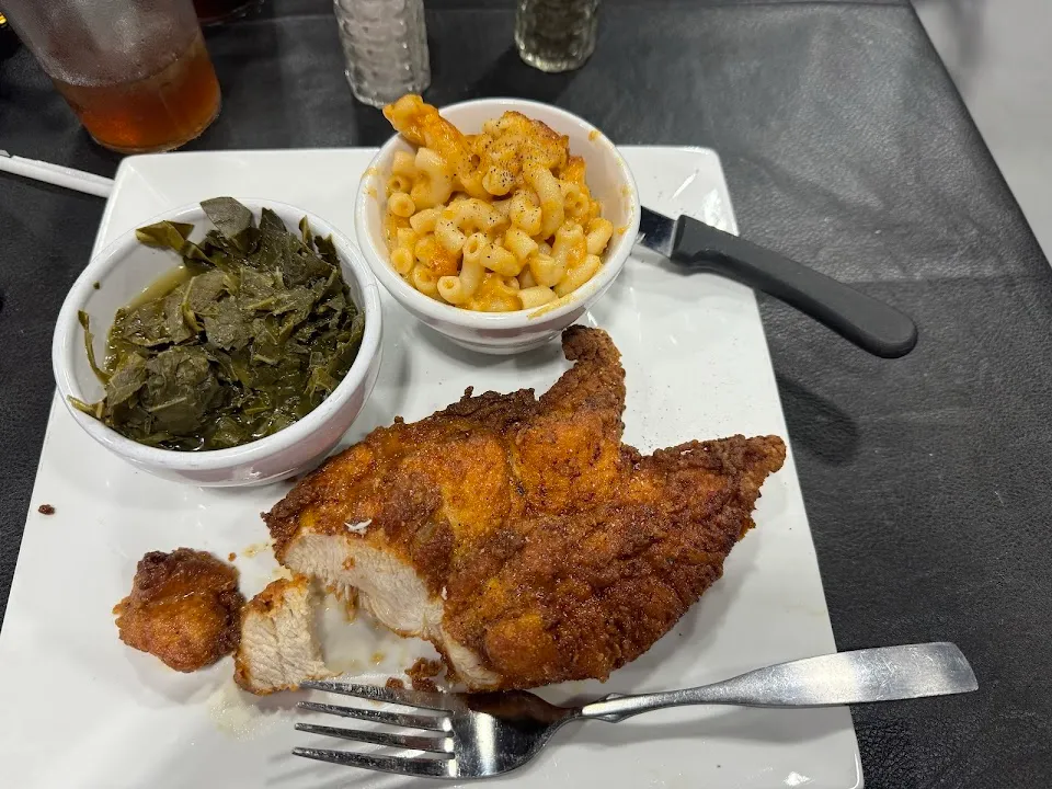 Hill’s Chicken and Waffle
