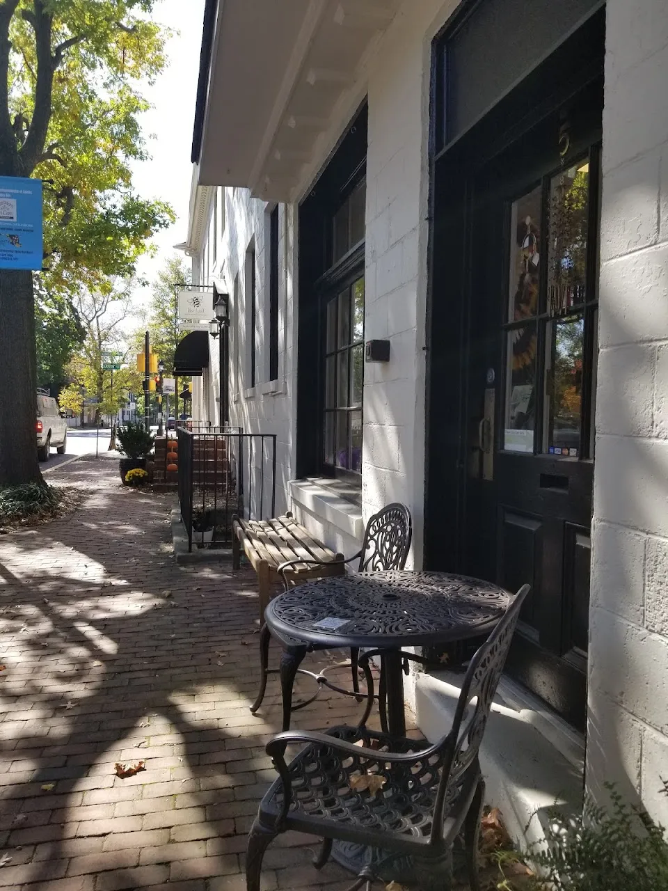 Easton Antiques & Art Gallery