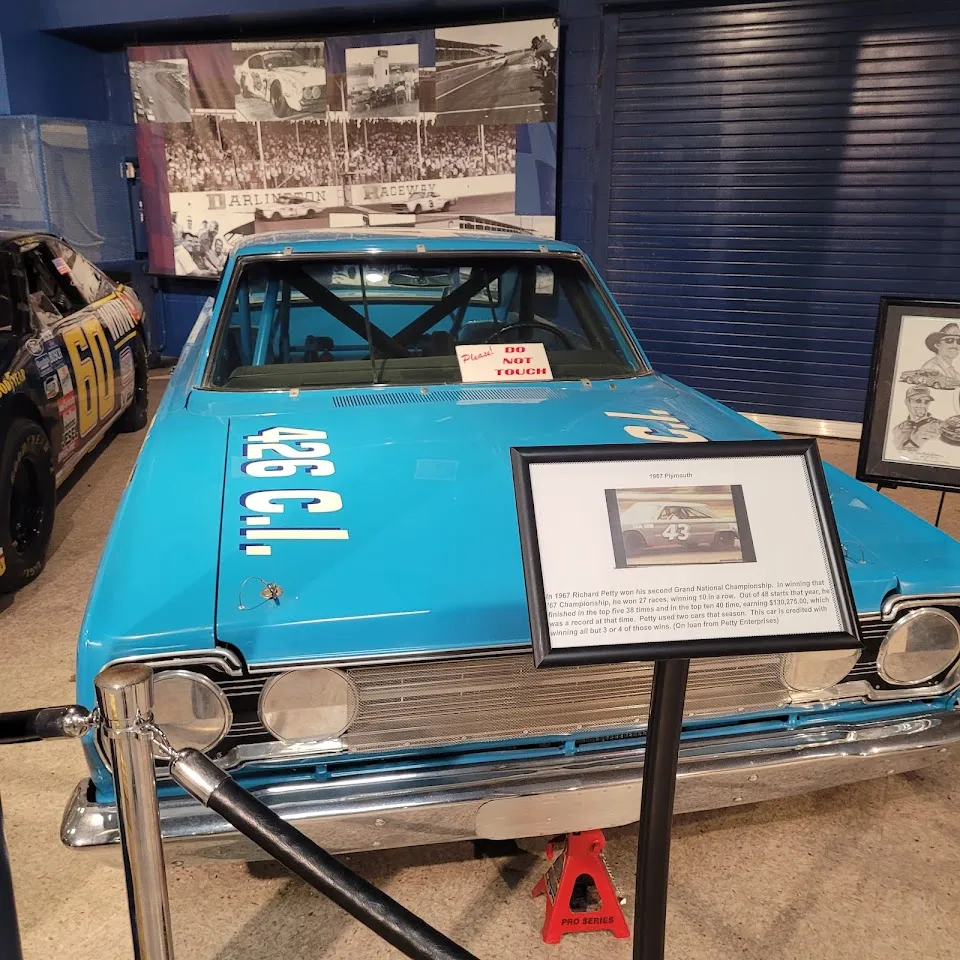 Darlington Raceway Hall of Winners