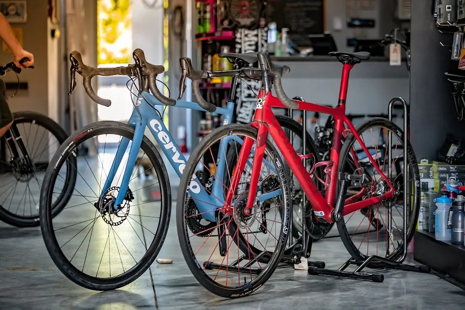 The Hub Cycling