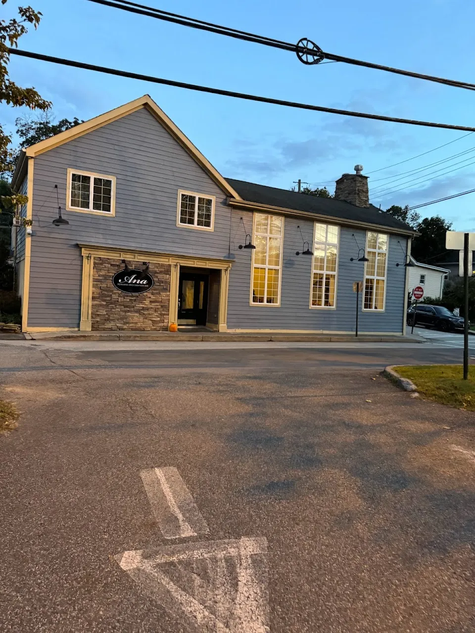 Ana Restaurant/Brick Oven Pizza