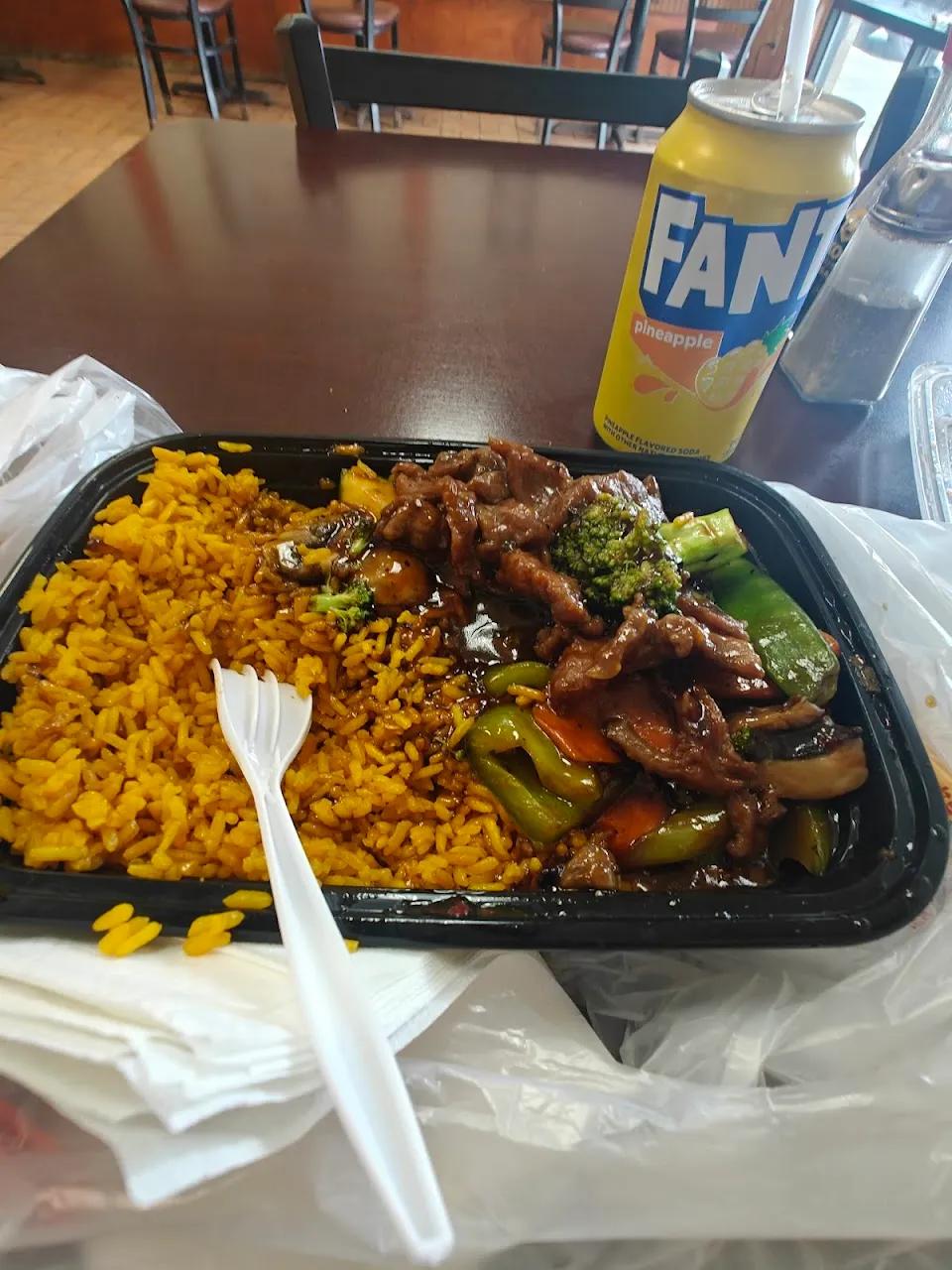 Yummy Cafe
