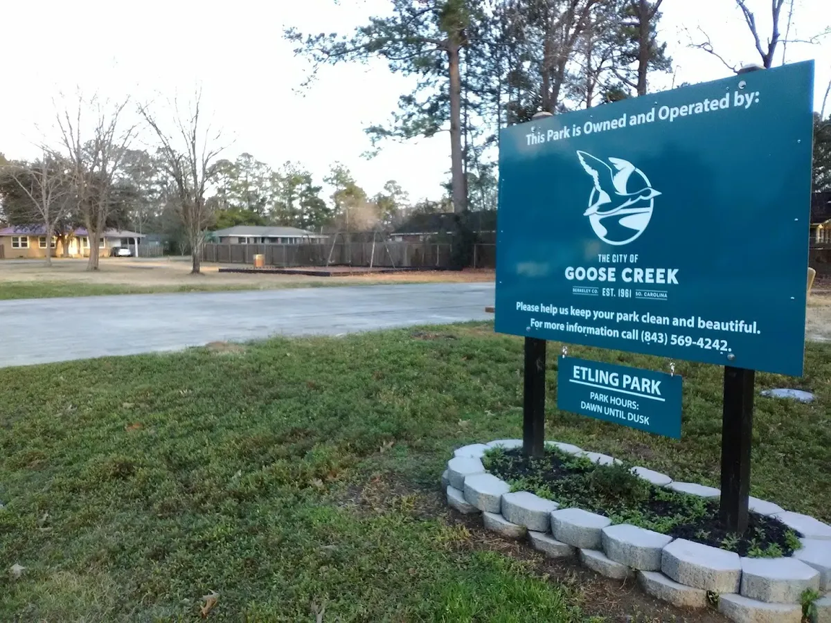Etling Park