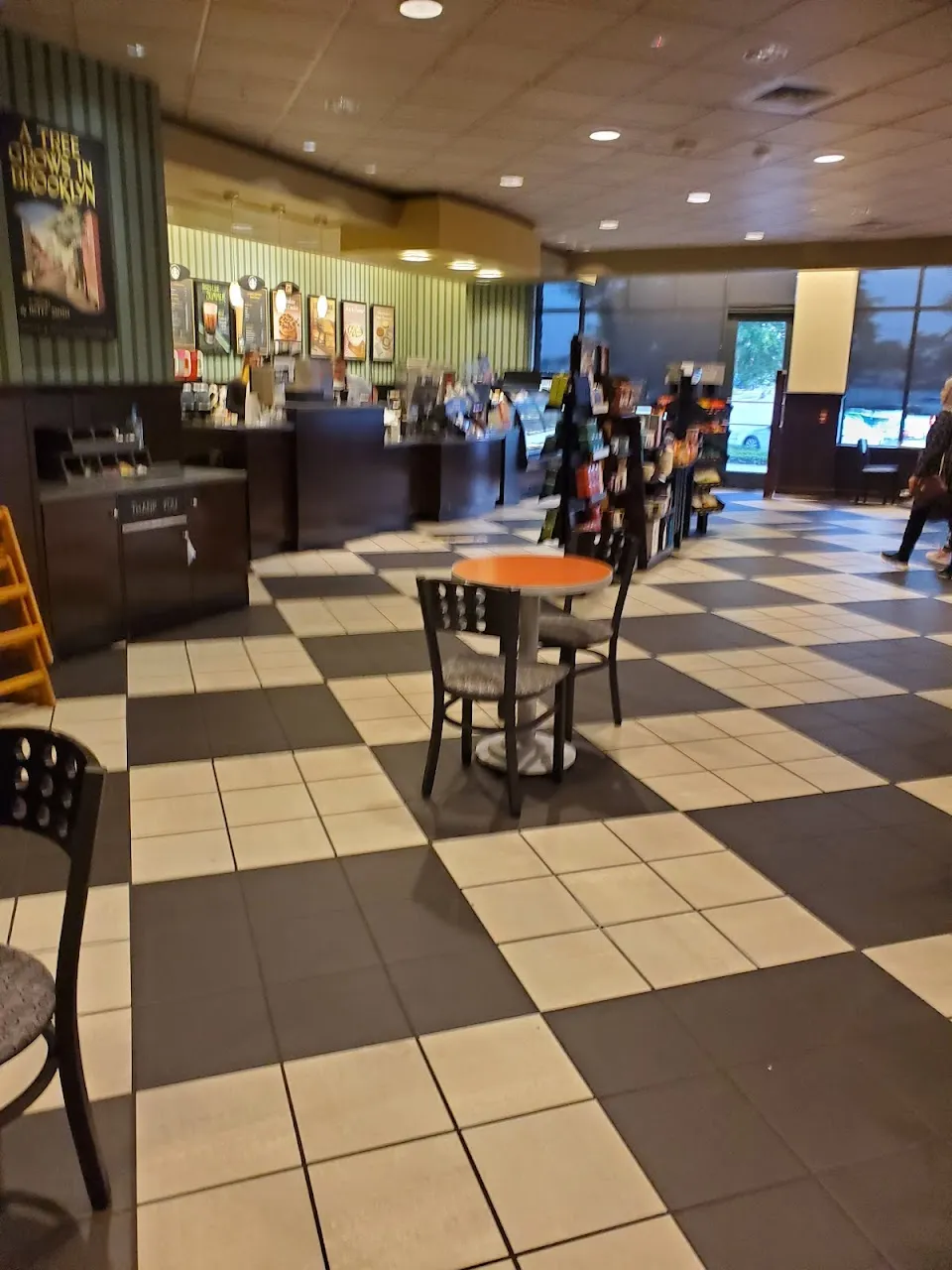Barnes & Noble