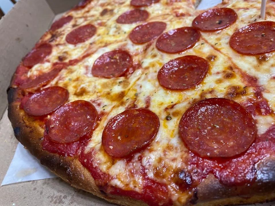 3 Brothers Pizza