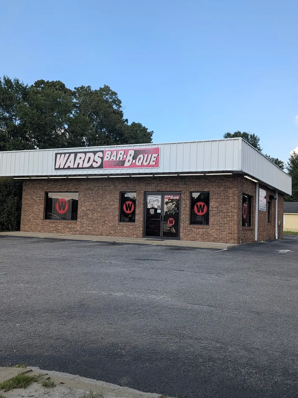 Ward's Bar-B-Que