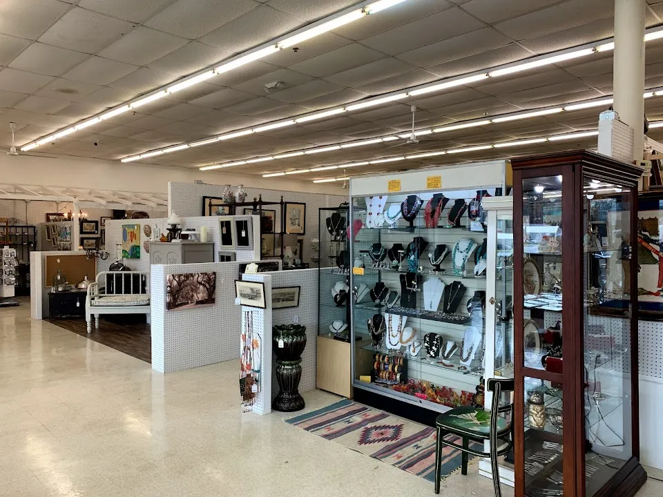 Tapley's Mercantile and Antiques