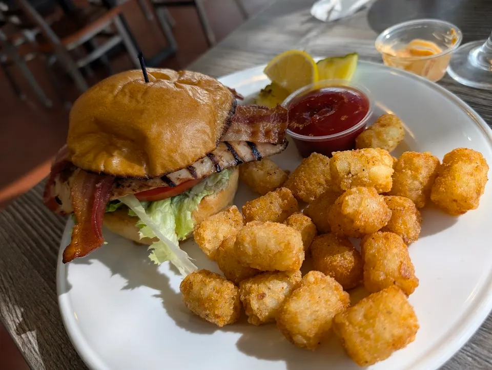 Headwaters Seafood & Grille