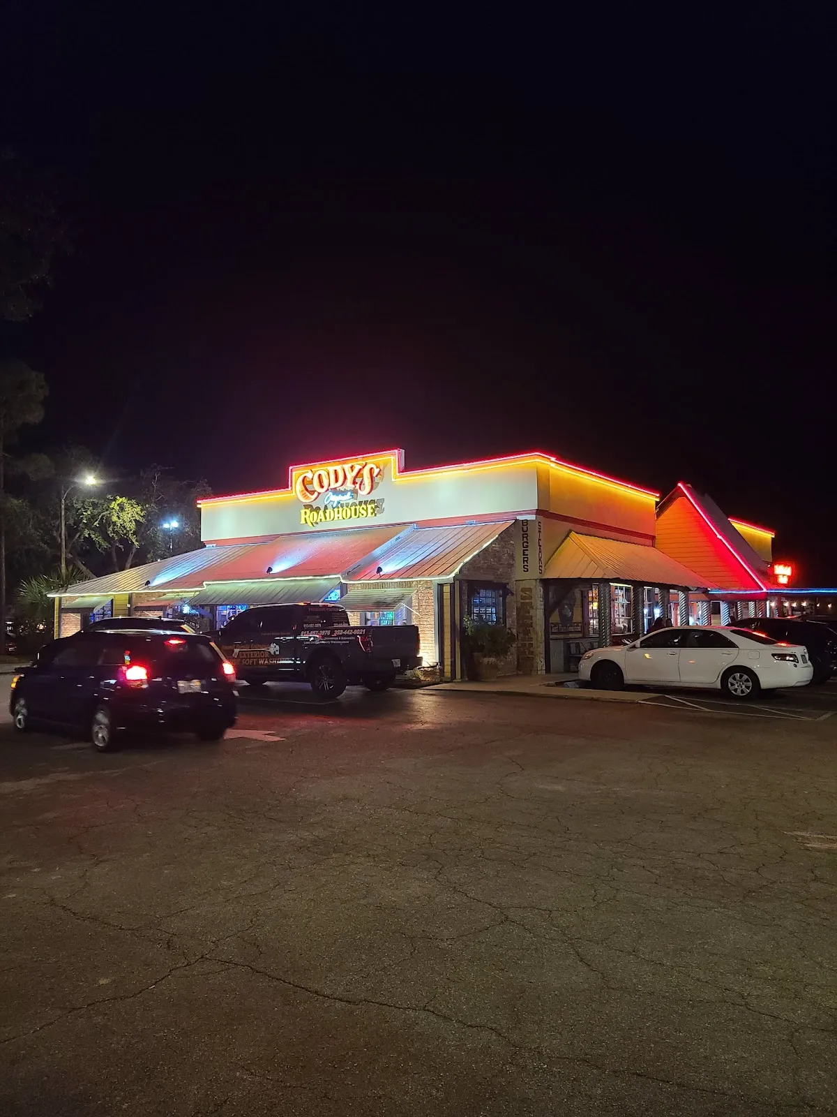 Cody's Original Roadhouse - Spring Hill