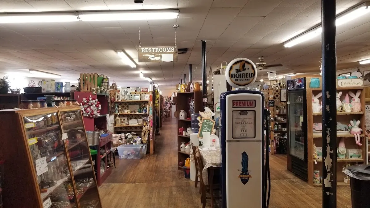 Just Plain Country Store