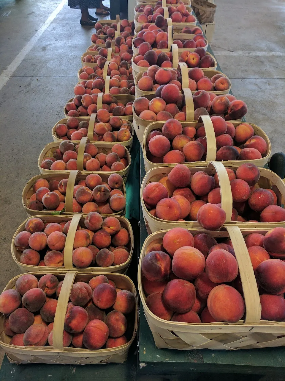Lamb's Produce Stand