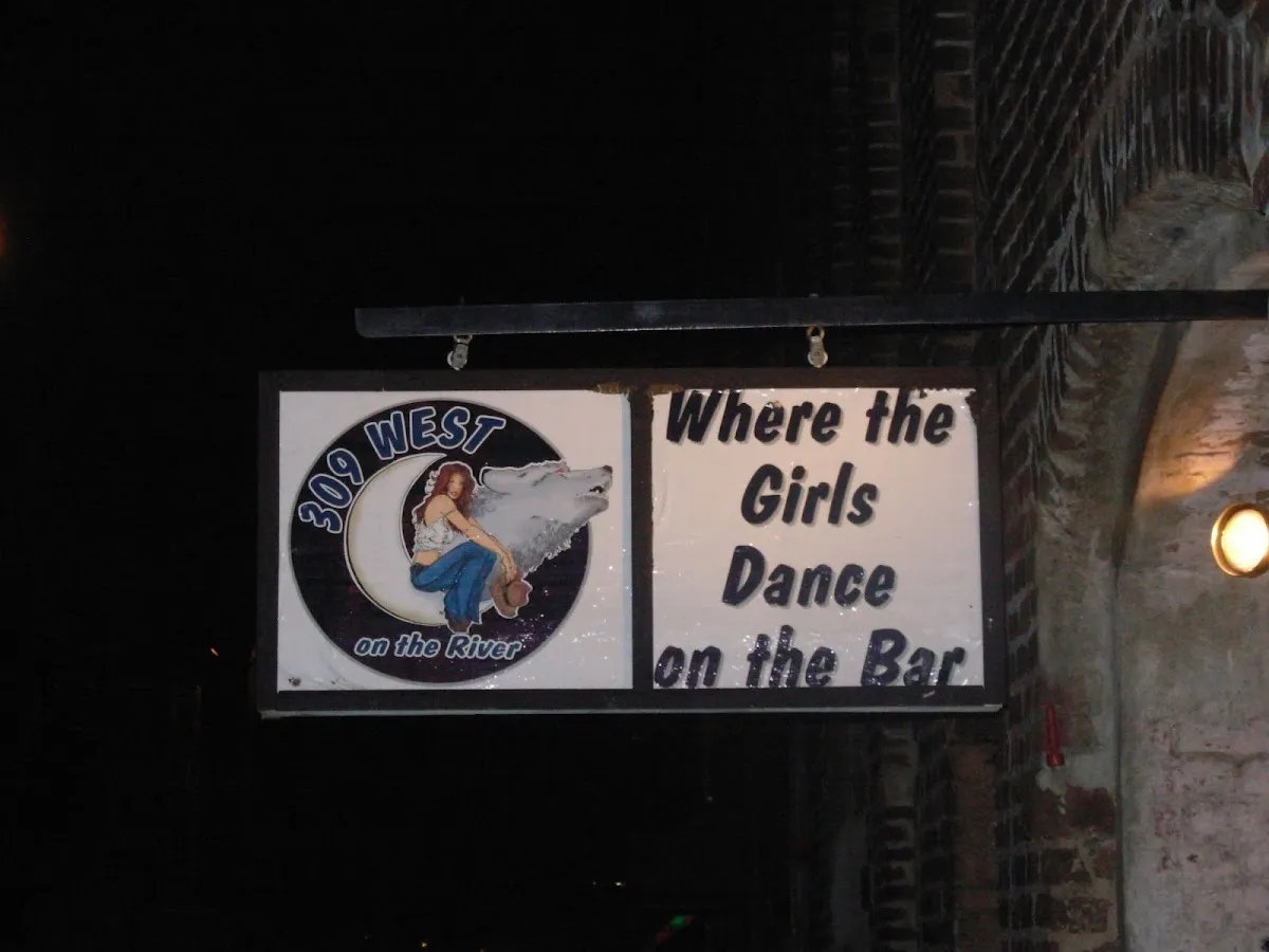 Club 309 West
