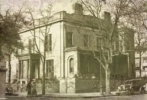 The Old Sorrel-Weed House Museum & Tours