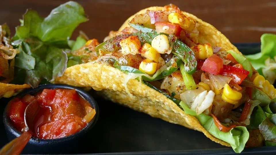 El Rodeo South Main